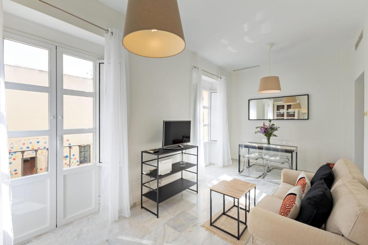 Muro City Center Suite By Valcambre Seville Ngoại thất bức ảnh