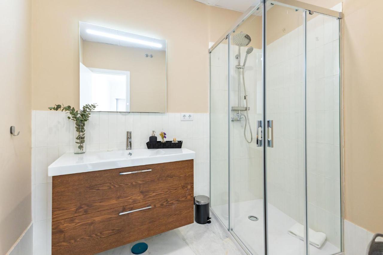 Muro City Center Suite By Valcambre Seville Ngoại thất bức ảnh