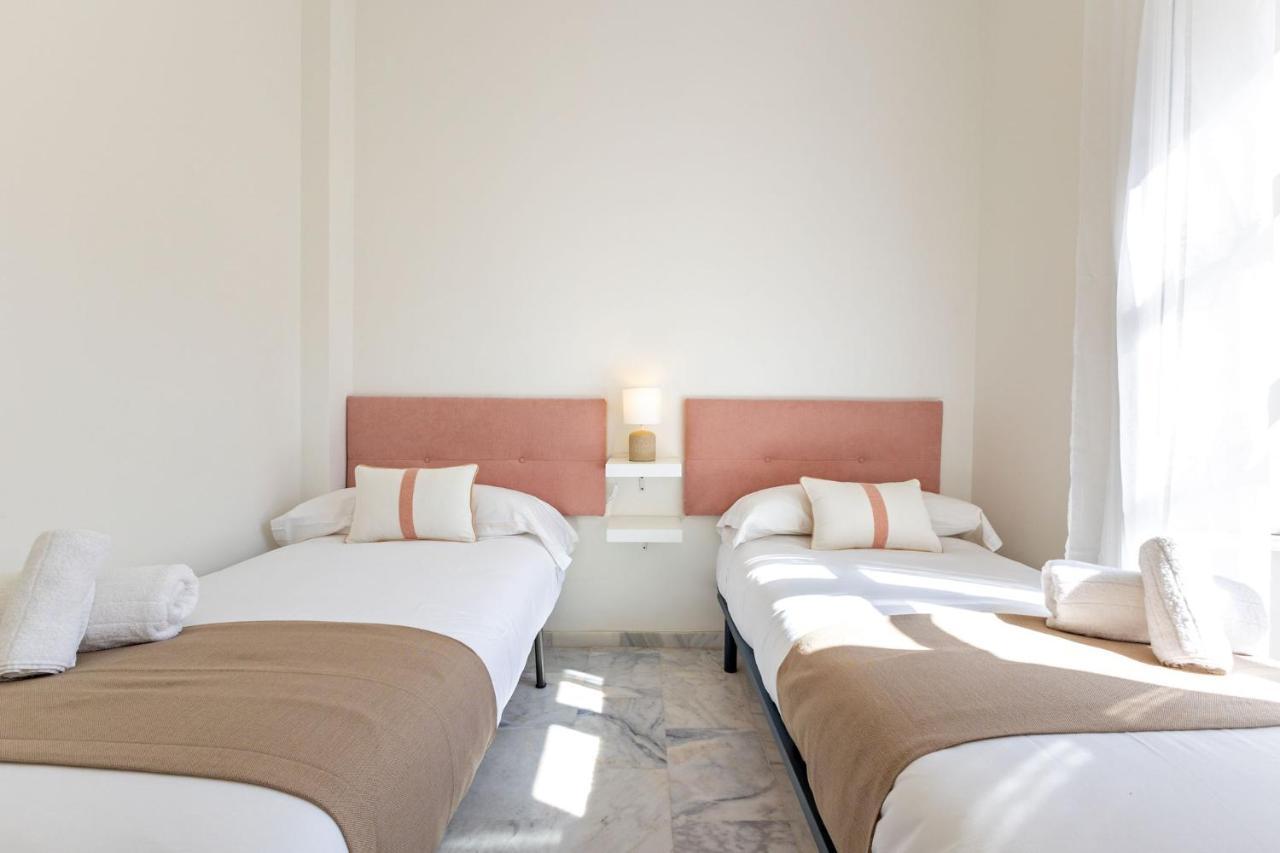 Muro City Center Suite By Valcambre Seville Ngoại thất bức ảnh