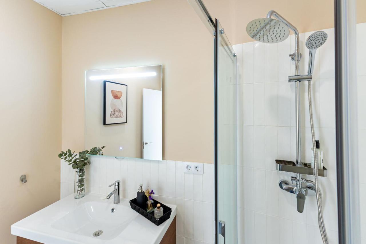 Muro City Center Suite By Valcambre Seville Ngoại thất bức ảnh